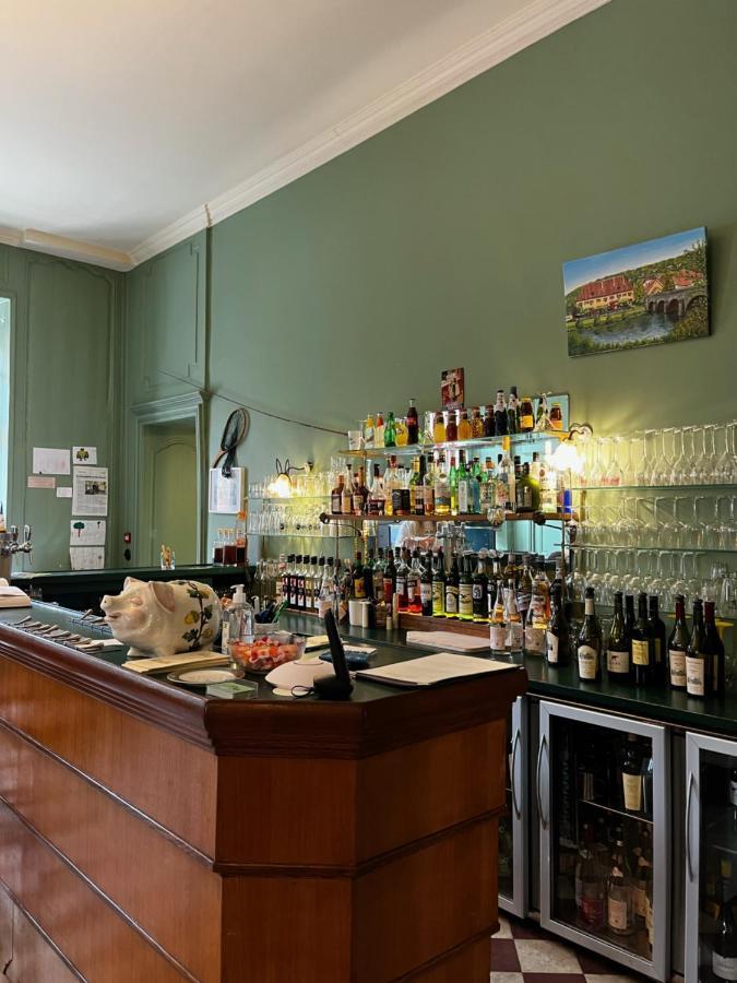 Hôtel Restaurant Chez Gervais Quingey Buitenkant foto